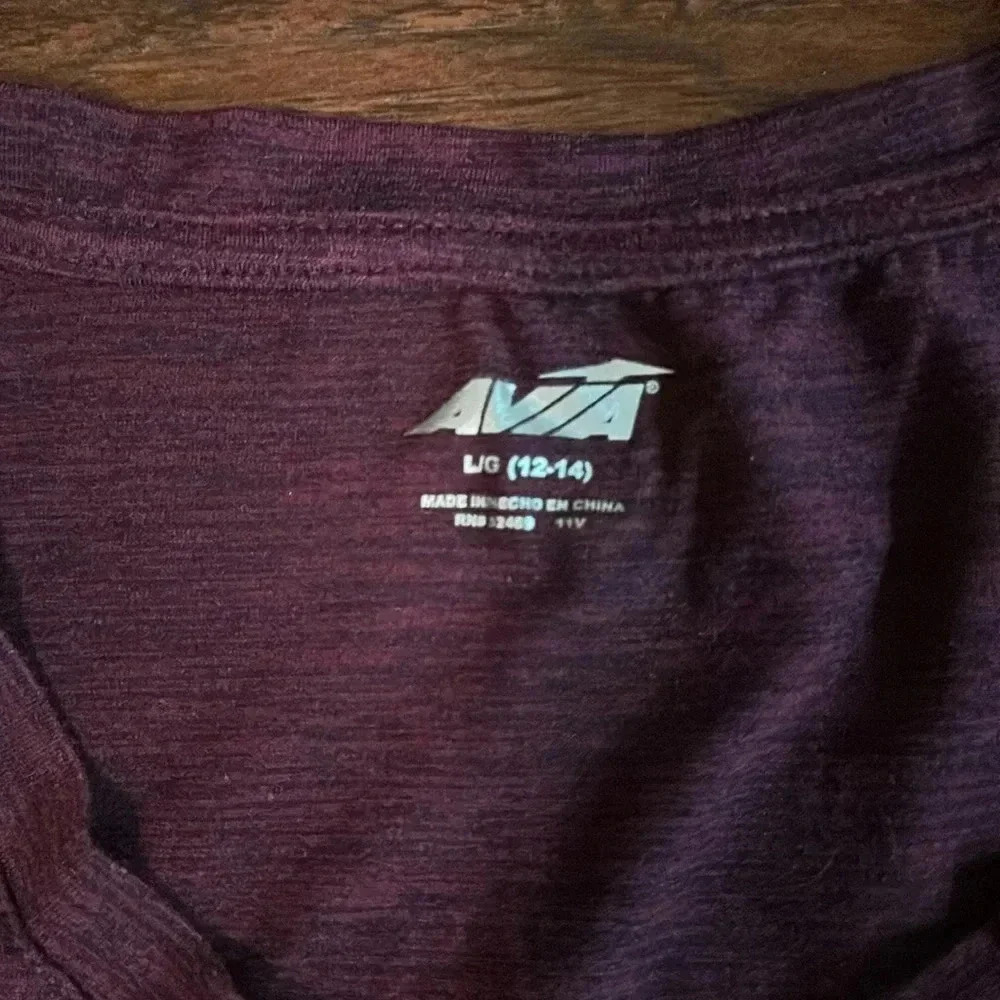 EUC Avia V-Neck Short Sleeve Burgundy Top (L) - Picture 3 of 3